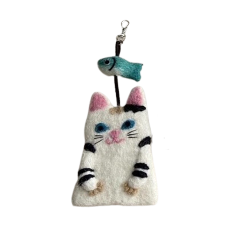 Wool felt key case cat