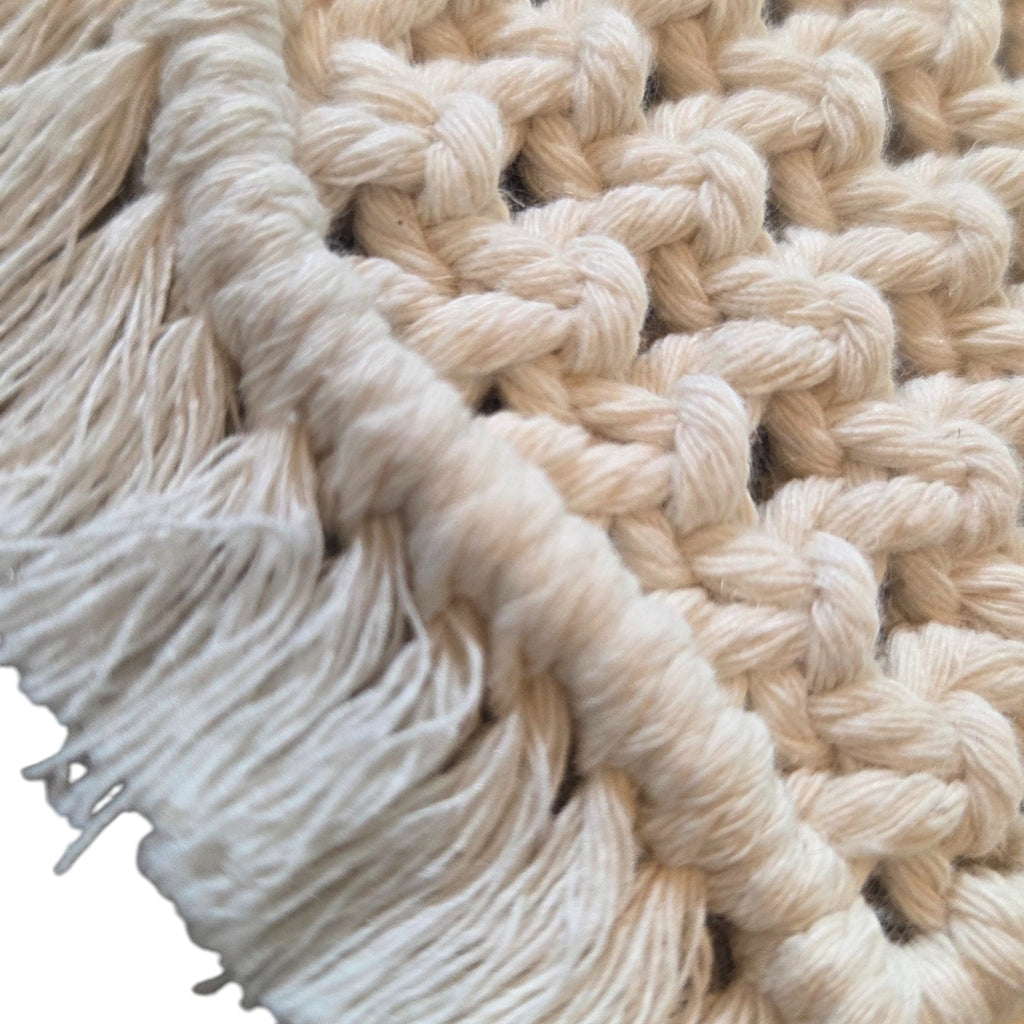 マクラメ　ハートシェイプコースター White