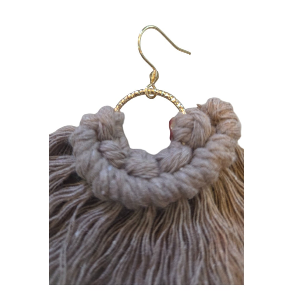 マクラメ　ピアス　ゴールドリング　sand beige