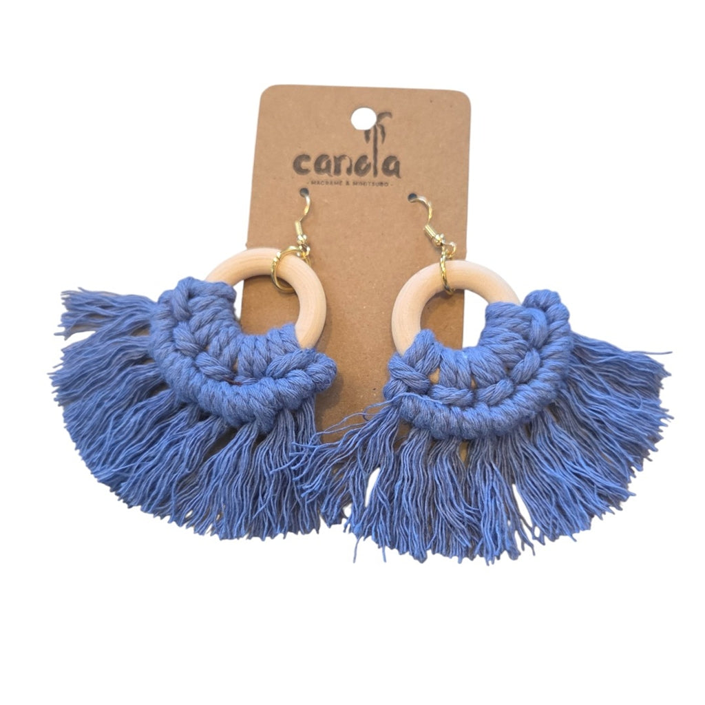 マクラメ　ピアス　ウッドリング　Indigo Blue