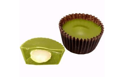 Macadamia nut chocolate "Matcha" 3 pieces &amp; "White" 3 pieces